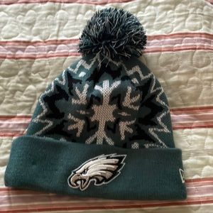 Unisex Team Pom Pom Hat